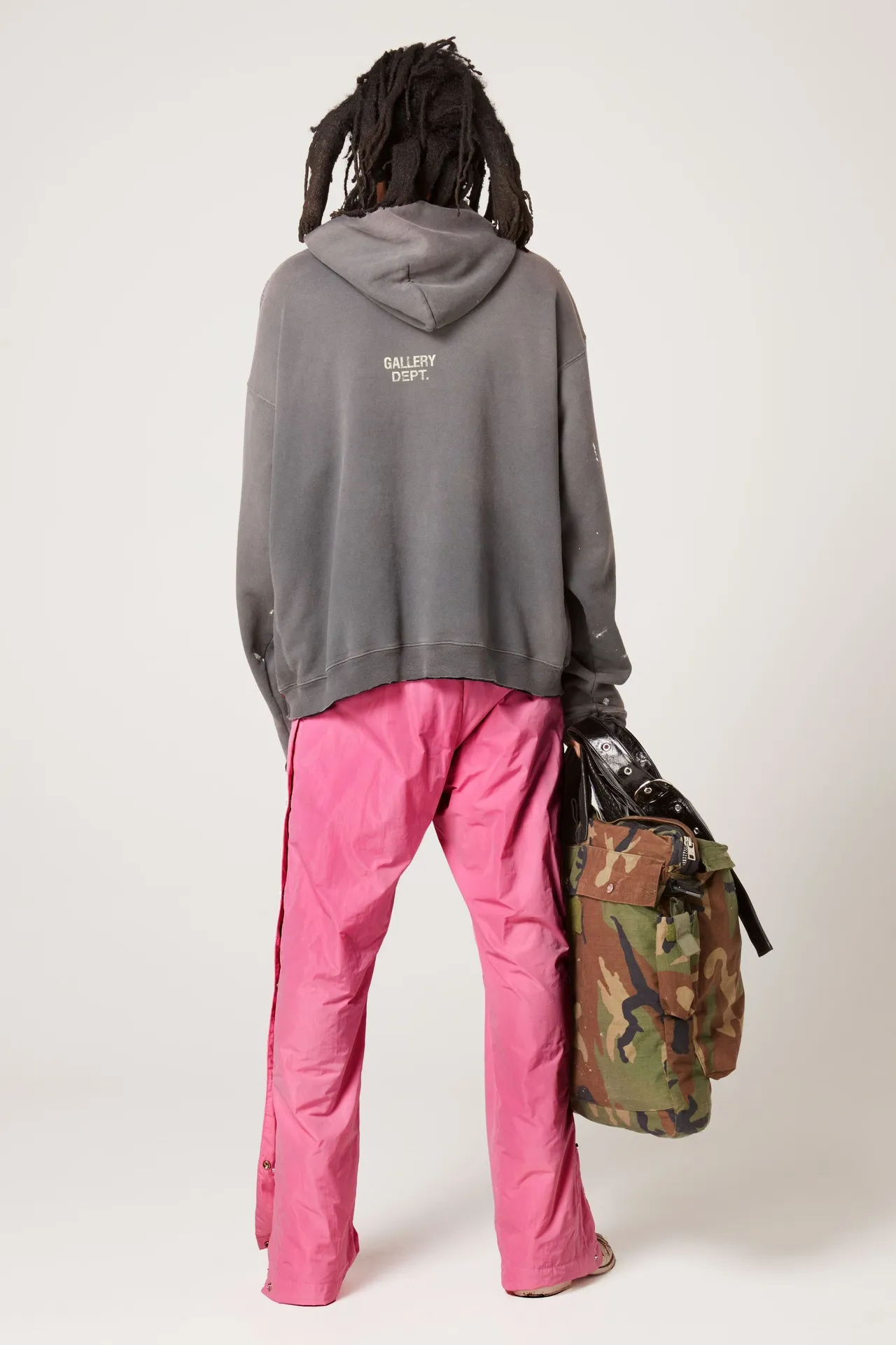 GALLERY DEPT. 90'S RECYCLE HOODIE WASHED BLACK 90'S washed hoodie with distressed eco-friendly slogans. Washed black S-XL. Ready-made garments are washed and dyed again. Multiple spots throughout the body are spray-faded. The ribs are cut and worn.